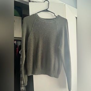 AEROPOSTALE GREEN PULLOVER SWEATER